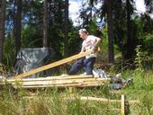 Mikko taapeloi.